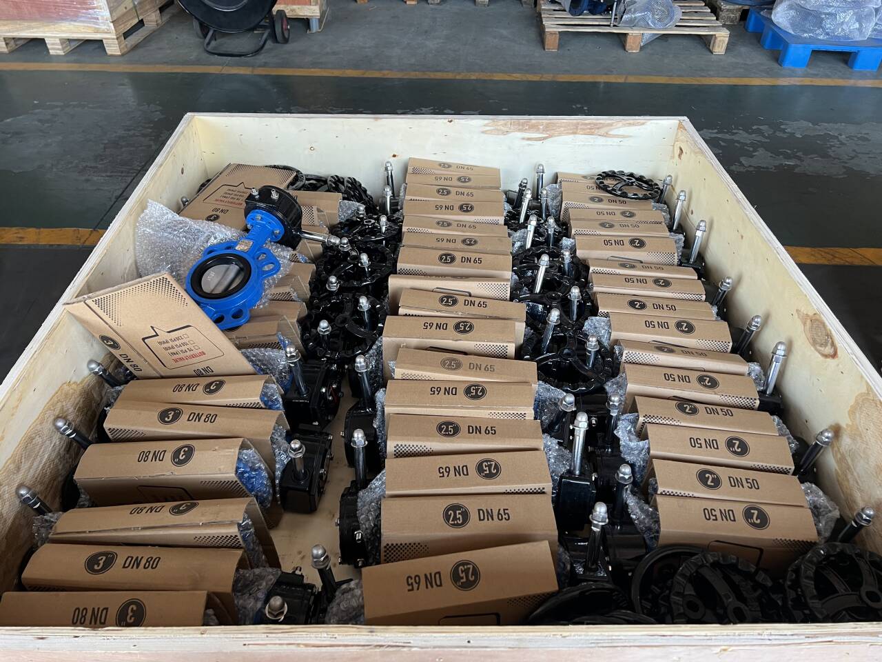 Zhongguan Valve မှထုတ်ကုန်များအစုအဝေးကိုပြည်ပသို့တင်ပို့နိုင်ခဲ့သည်။