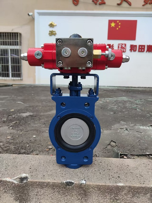 Semi-lug WCB ကိုယ်ထည်နှင့် Hydraulic Actuator Eccentric Butterfly valve ပါရှိသော CF8 Disc